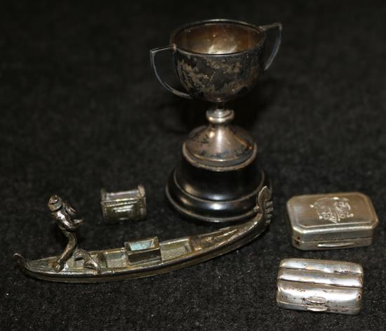 2 x silver vinaigrettes and 2 other items